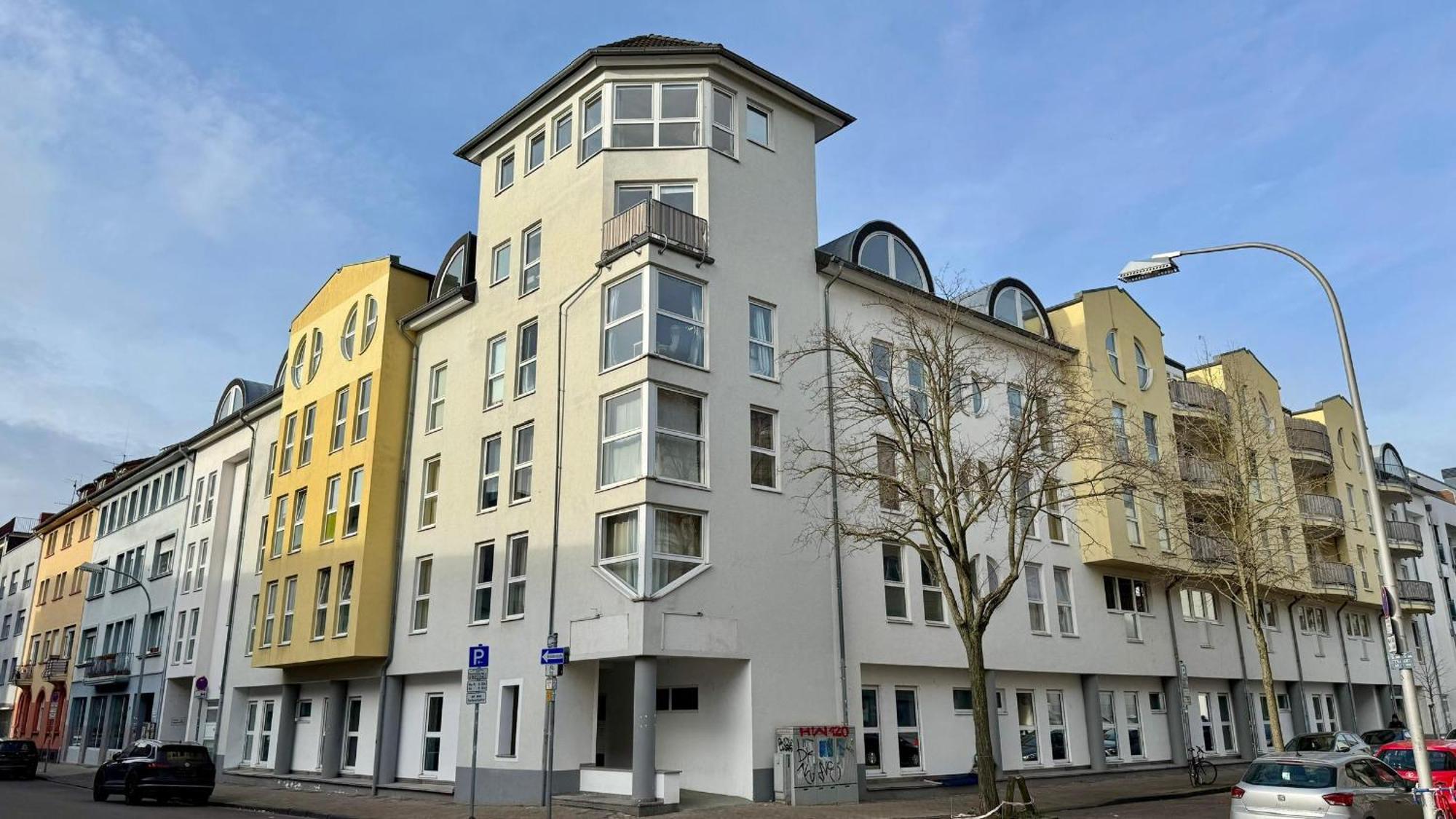Zentrumnah Inklusive Parkplatz Jungle-Suite By Rentigo - Ruheoase Im Herzen Von Saarbruecken! Exteriör bild